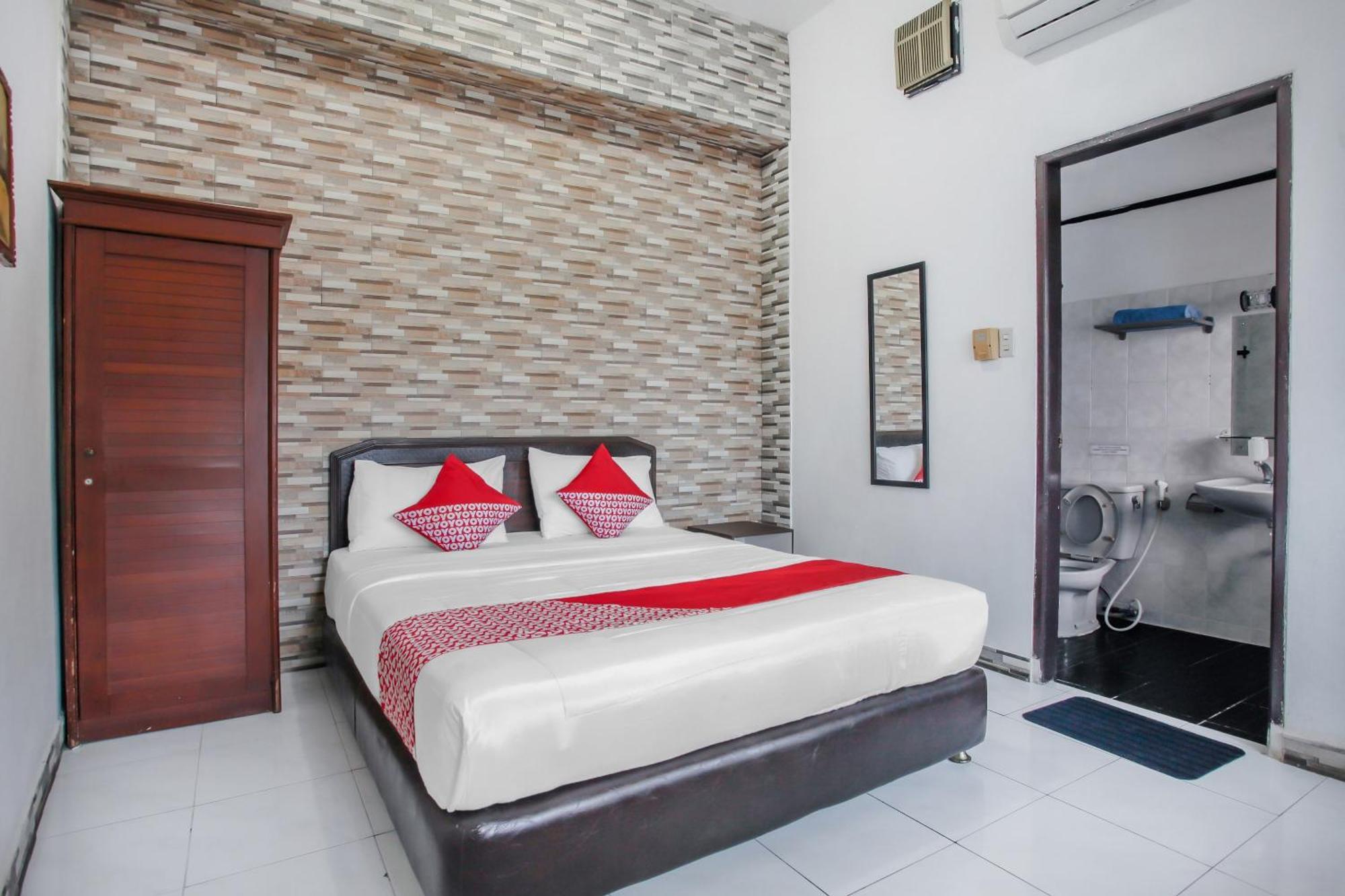 Oyo Life 90091 Wisma Pakuan Syariah Богор Екстер'єр фото